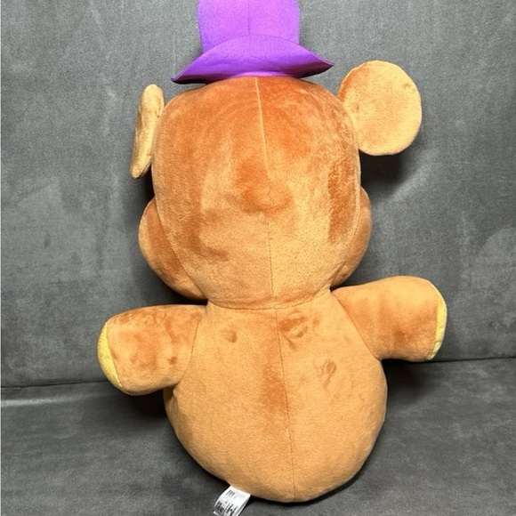 Rockstar Freddy Jumbo Plush Five Nights at Freddy’s FNAF GameStop Exclusive - Picture 2 of 8